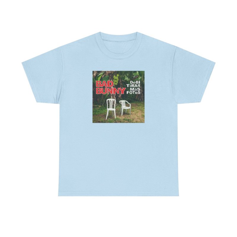 DeBí TiRaR MáS FoToS | Iconic White Chair Album Cover T-Shirt