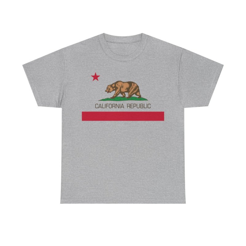 California Republic State Flag T-Shirt | Grizzly Bear Vintage Graphic Tee | CA Republic Bear Flag Revolt Shirt